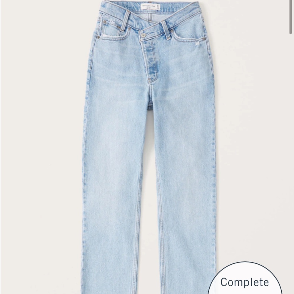 Abercrombie & Fitch The Dad High Rise Criss Cross Denim